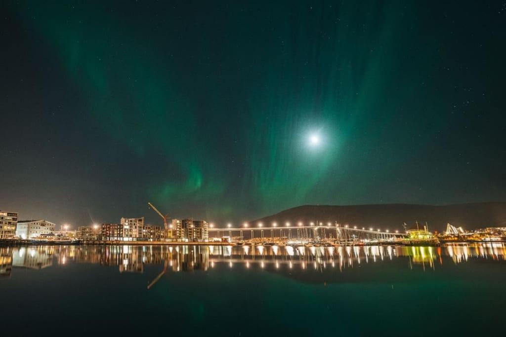 Ny Leilighet I Tromsos Nye Bydel Exterior foto